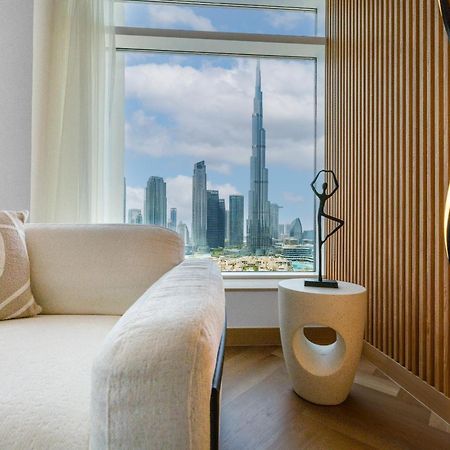 Upgraded Apartment With Stunning Burj Khalifa View Dubai Bagian luar foto