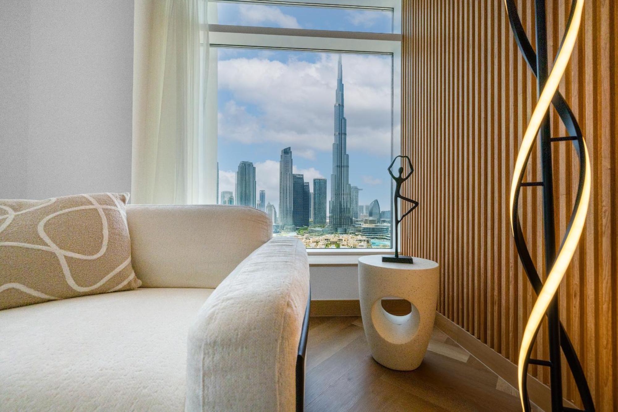 Upgraded Apartment With Stunning Burj Khalifa View Dubai Bagian luar foto