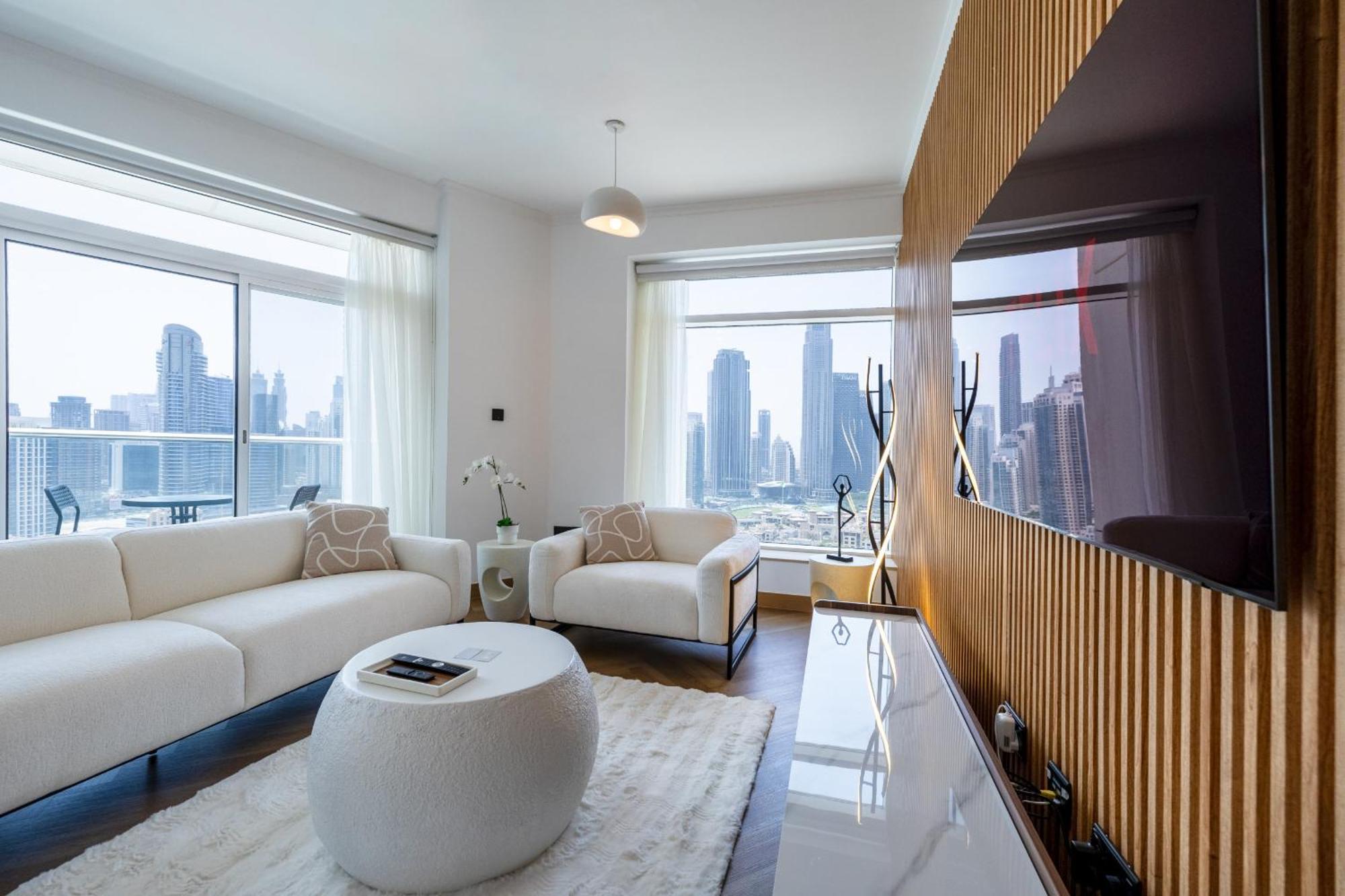 Upgraded Apartment With Stunning Burj Khalifa View Dubai Bagian luar foto