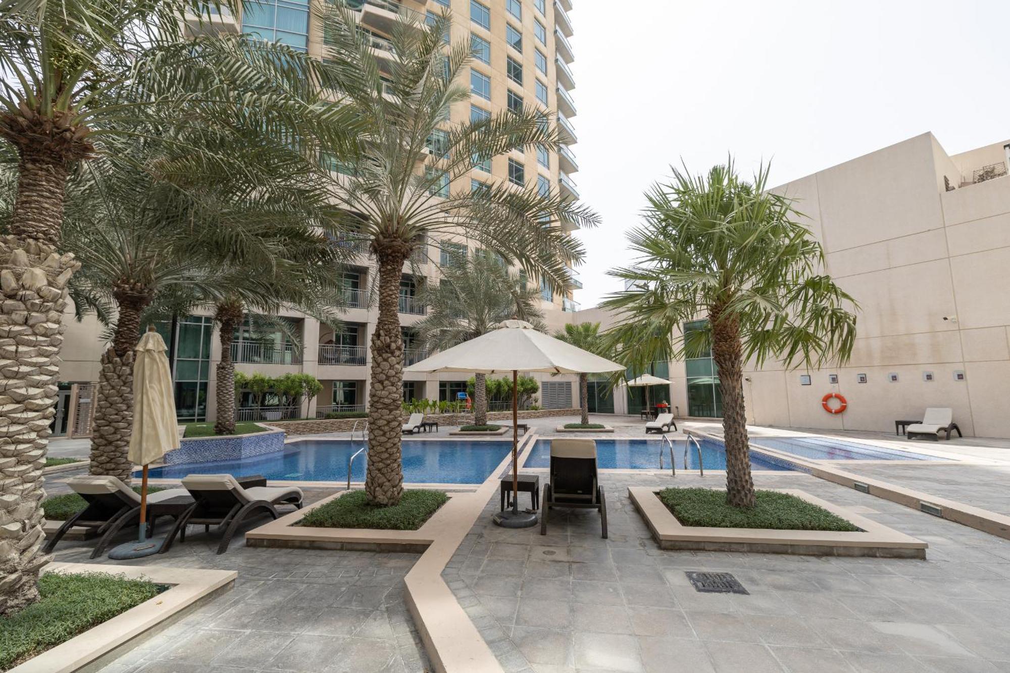 Upgraded Apartment With Stunning Burj Khalifa View Dubai Bagian luar foto