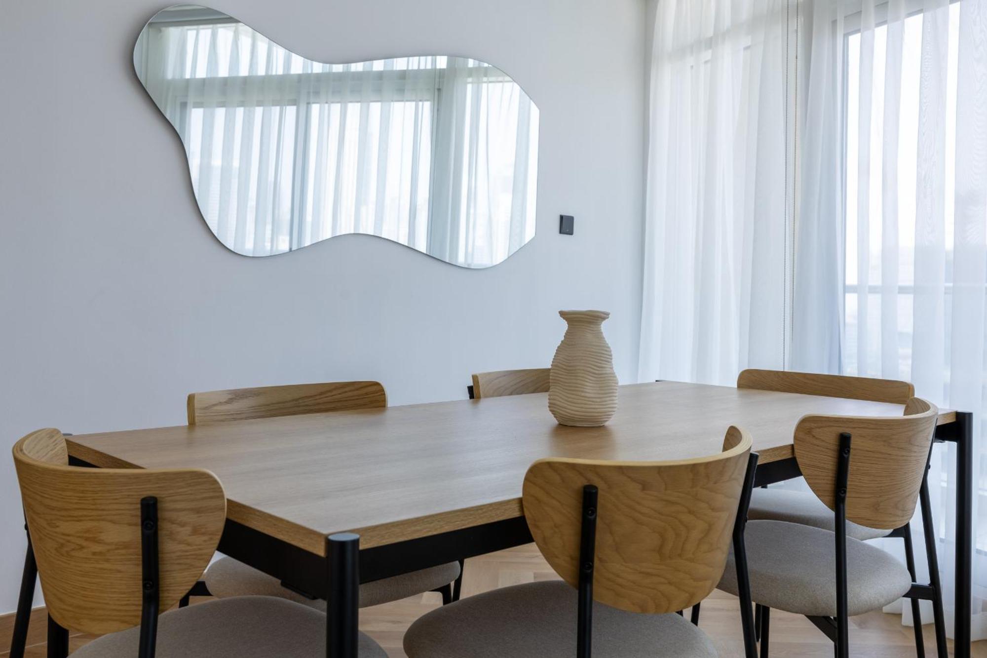 Upgraded Apartment With Stunning Burj Khalifa View Dubai Bagian luar foto